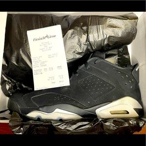 Rare 2015 Authentic Jordan 6 Six low “Chrome” Size 12 Excellent Condition